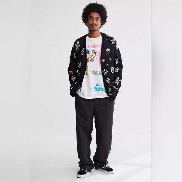 VANS Hilltop Smiley Face Daisy Flower Black Cardigan Sweater NWOT - Picture 4 of 13